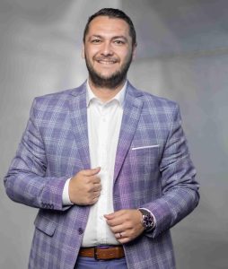Bogdan Steriopol, lider în strategia comercială